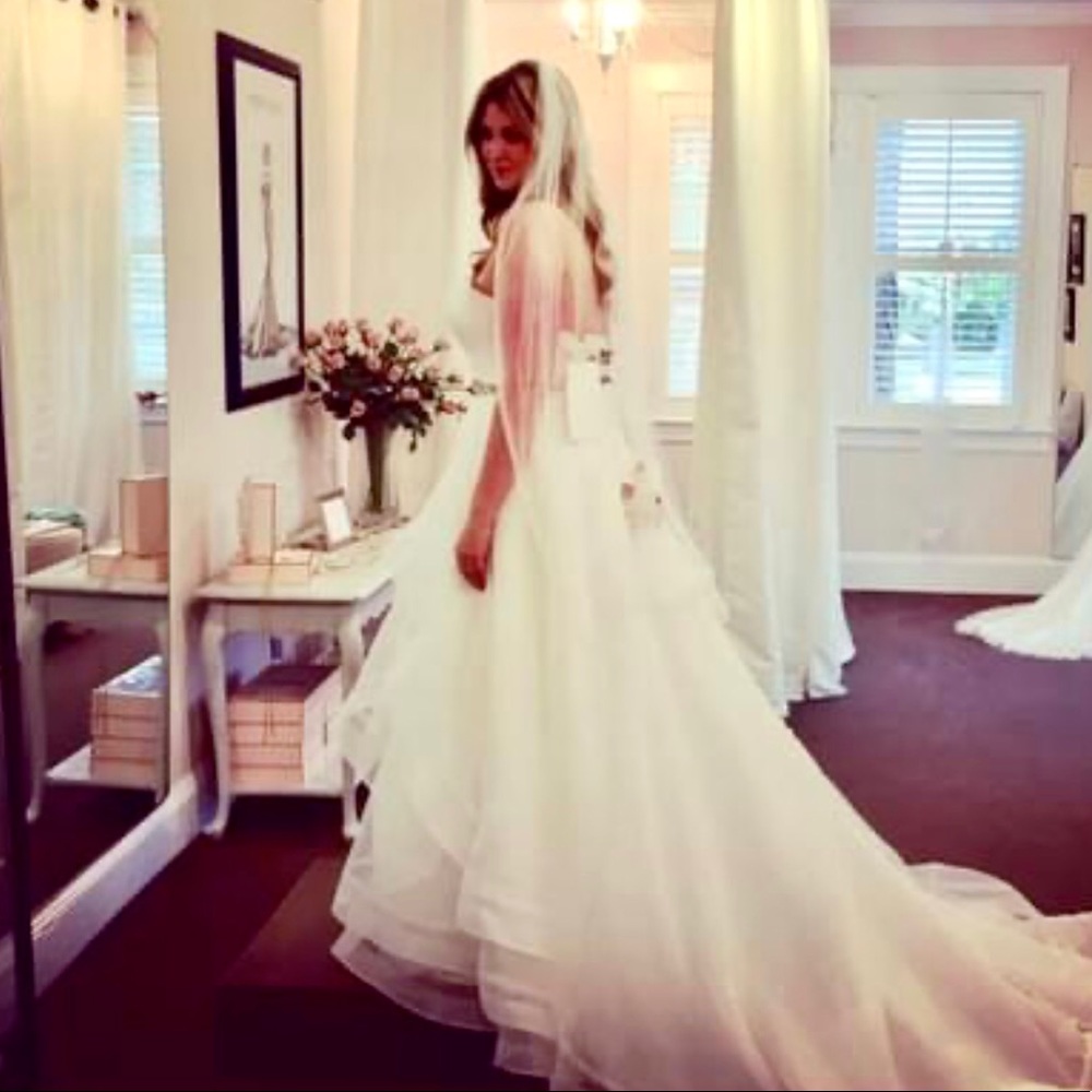 Stunning Wedding Gown 👰🏼